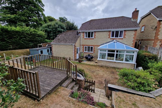 6 Nathan Close, Yeovil photo 2