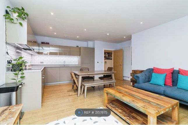 Thumbnail Flat to rent in Stanley Turner House, London