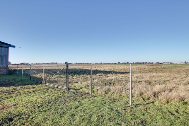 Land for sale in Lynn Road, Walton Highway