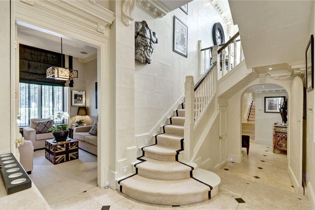 71, Frognal, London photo 2
