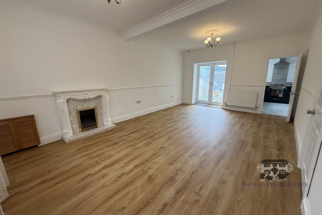 30, Merion Street, Tonypandy photo 3