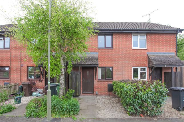 Thumbnail Terraced house to rent in Lincoln Gardens, Didcot