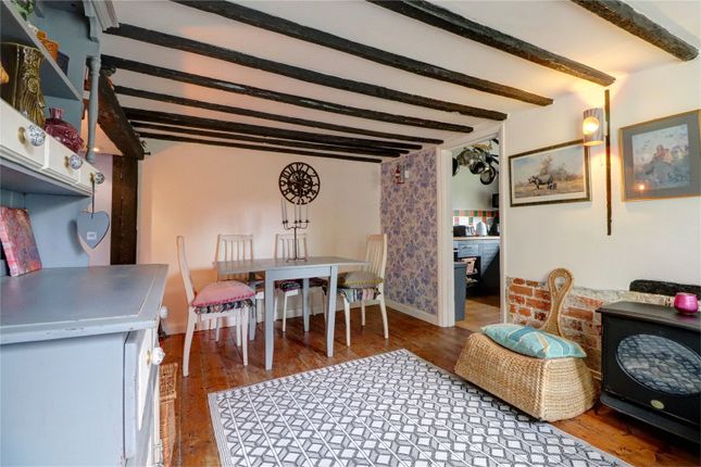 27, Furze Lane, Godalming photo 3