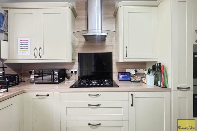 45 New Road, Abertawe photo 3