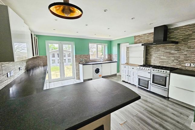 6, Perrystone Mews, Bedlington photo 3