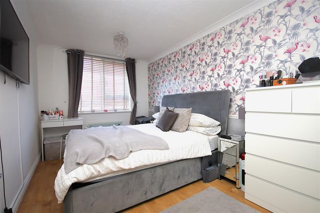 Rectory Road, Rushden photo 4