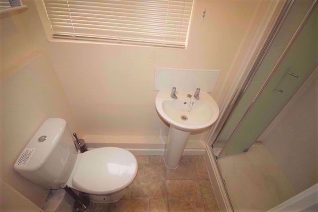 53, Bright Street, Swindon photo 4