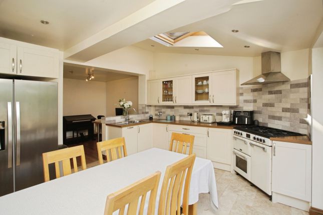 23, Charter Road, Rugby photo 3