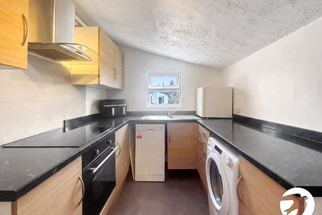 118A,, St. Vincents Road, Kent photo 3