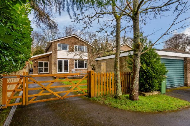 Thumbnail Detached house for sale in Wychwood Grove, Hiltingbury, Chandlers Ford