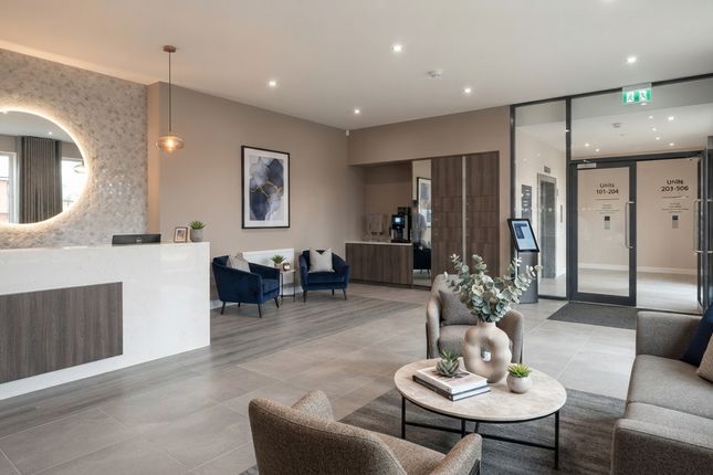 Coombe Road, New Malden photo 5