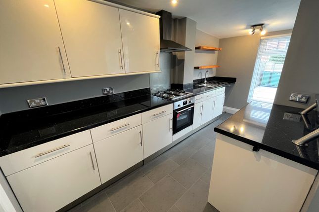 Houldsworth Road, Fulwood photo 3