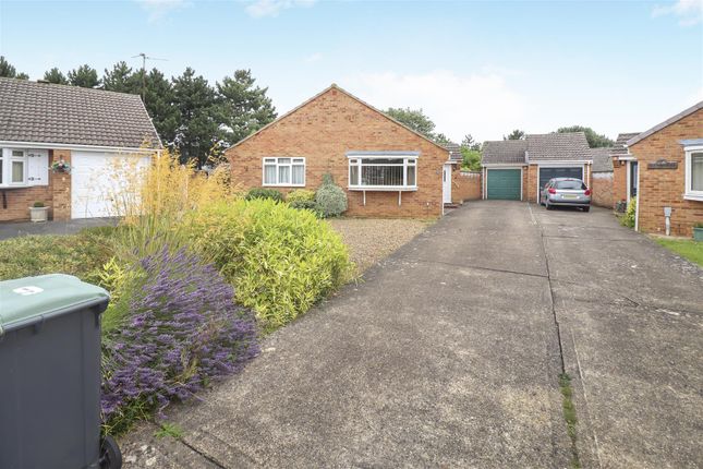 Detached bungalow for sale in Pippin Close, Rushden NN10