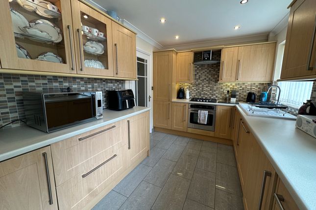 66 Ash Road, Stowmarket photo 4