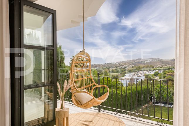 Villa for sale in Puerto Del Capitan, Benahavis, Malaga