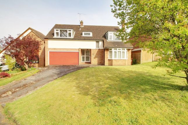 Thumbnail Detached house for sale in Brookside Crescent, Cuffley, Potters Bar