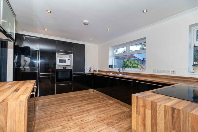 325, Brighton Road, Worthing photo 2