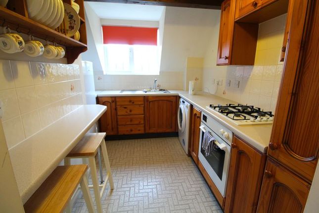 74, Dewfalls Drive, Bristol photo 3