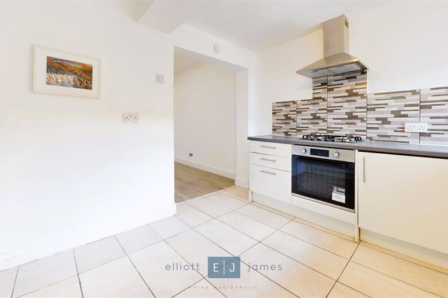 128, Forest Road, Loughton photo 5