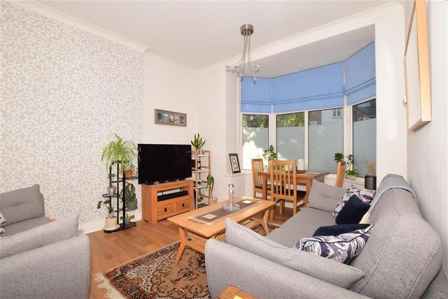 Flat for sale in Cheam Road, Sutton, Surrey