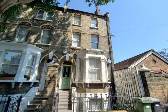 58, Vauxhall Grove, London photo 2