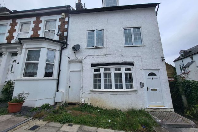 1 Bed Flat To Rent Rothesay Road, Luton Lu1