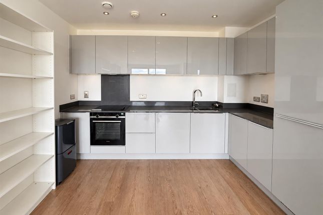 Flat 6, 5, Northgate Road, Barking photo 5