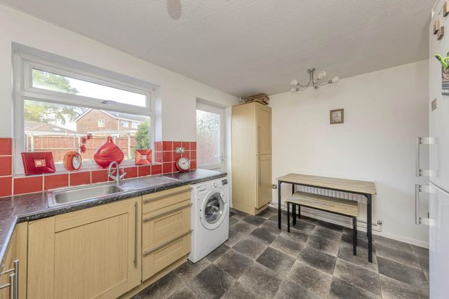 20 Bevandean Close, Stoke-On-Trent photo 4