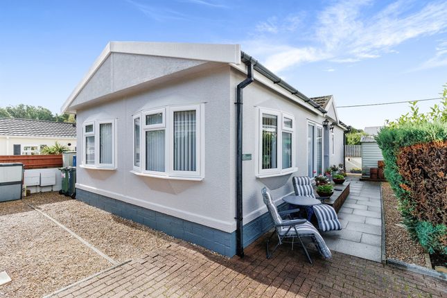 Mobile/park home for sale in Old Newton Road, Bovey Tracey, Newton Abbot