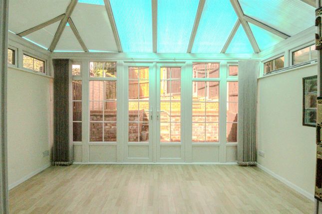 3, Coppice Gate, Nottingham photo 5