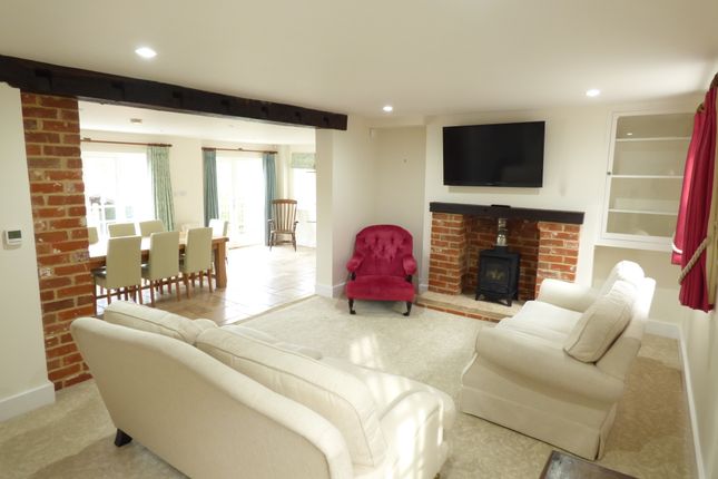 Hare Meadow, 11, Coopers Lane, Colchester photo 3