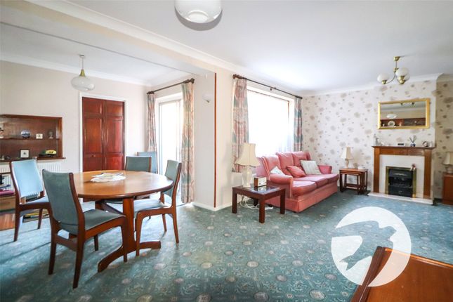 2A, Mortimer Road, Erith photo 3