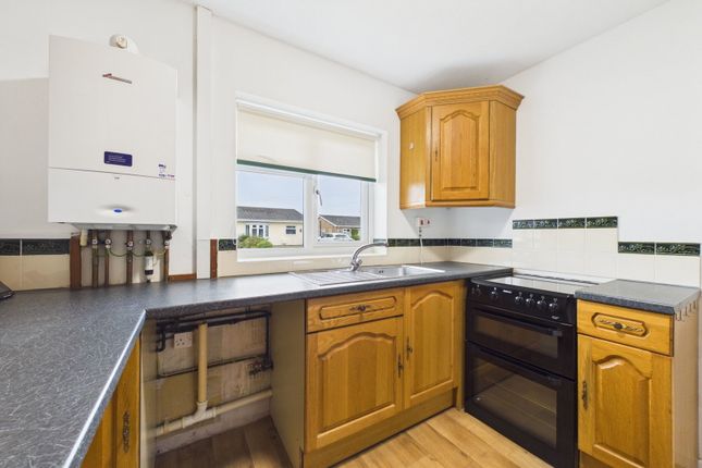 24, Dorset Close, Attleborough photo 4