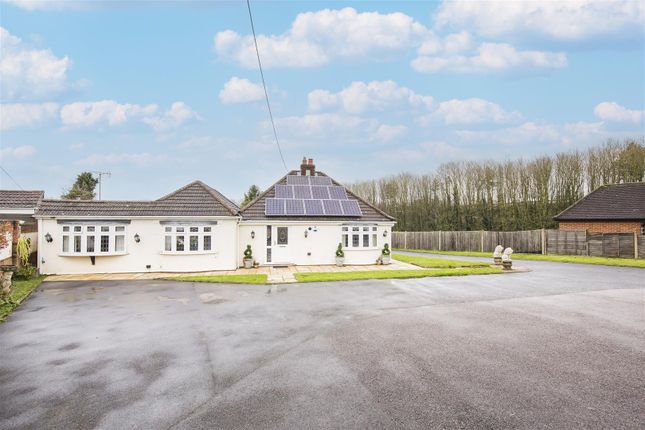 Detached bungalow for sale in London Road, West Kingsdown, Sevenoaks