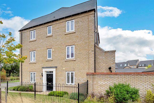 Thumbnail Town house for sale in Tudor Road, Bury St. Edmunds