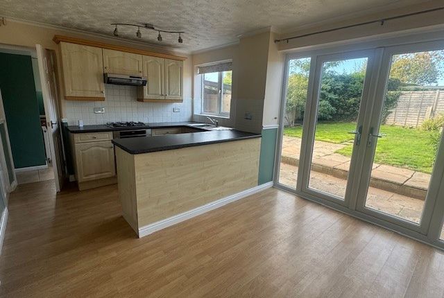 30, Maple Close, Shifnal photo 3