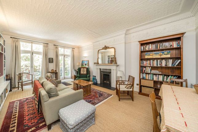137A, Ashley Gardens, London photo 2