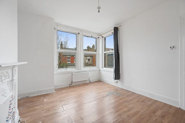 2a Graham Road, Harrow photo 4