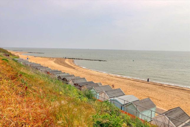 125, Kings Parade, Holland on Sea photo 2