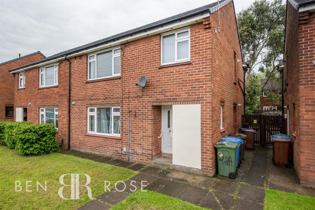 Thumbnail Flat for sale in Gloucester Road, Chorley
