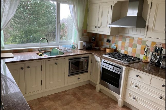 236, Barton Hill Road, Torquay photo 2