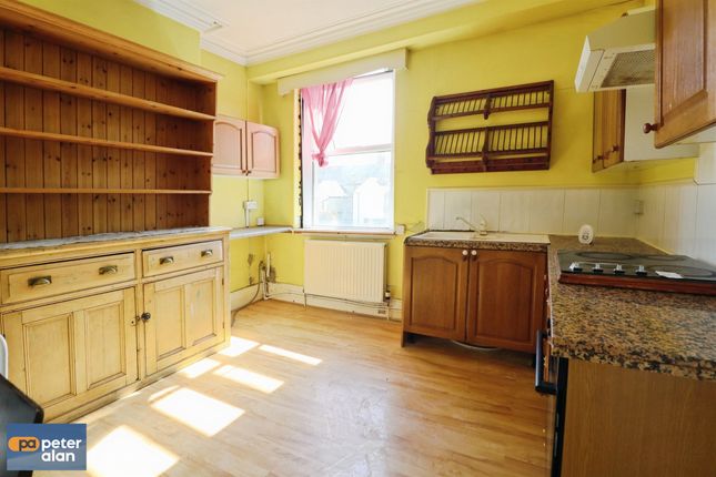 14, Neville Street, Cardiff photo 4
