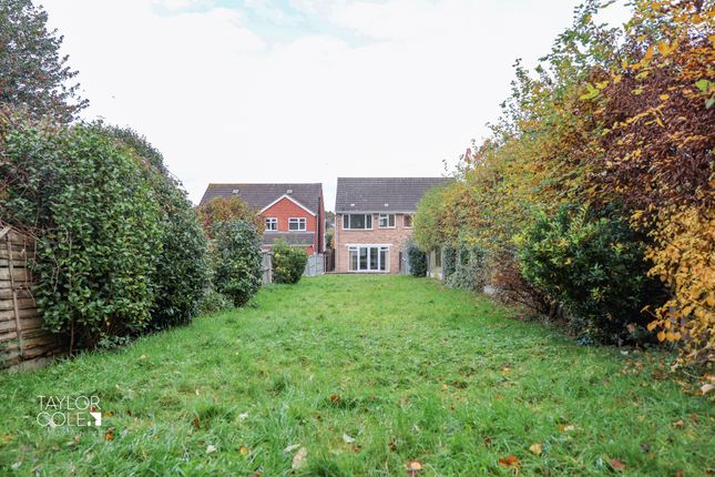 Semi-detached house for sale in Ridgewood Rise, Amington, Tamworth