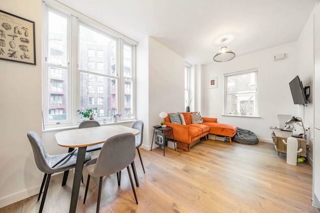 1-bed flat on OXFORD ROAD, Maida Vale, £350,000