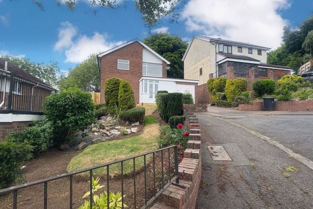 Thumbnail Detached house to rent in View Drive, Dudley