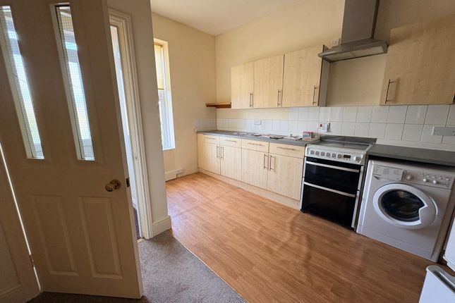 Flat 1, 42, Sackville Street, UK photo 2