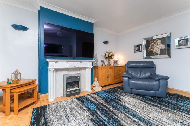 2D, Laird Street, Coatbridge photo 3