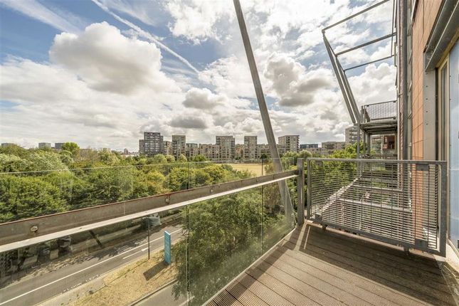 Apartment 37, Becquerel Court, West Parkside, London photo 3
