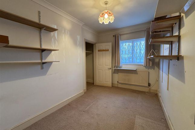Flat 2, Shepherds Court, Sheepcote Road, Windsor photo 5