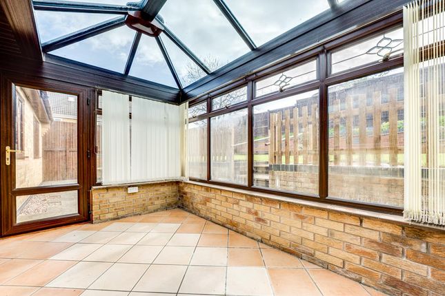 29, Spring Gardens, Kettering photo 4